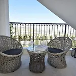Апартаменты Mandika - One Bedroom *