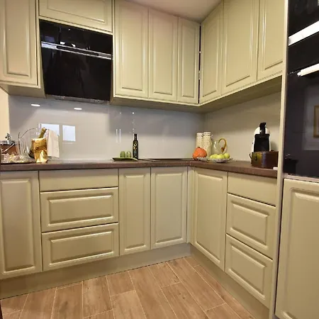 Apartment Mandika - One Bedroom *