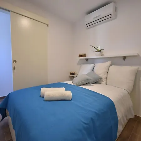 Mandika - One Bedroom Apartment Split